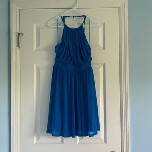 EUC keyhole front dress